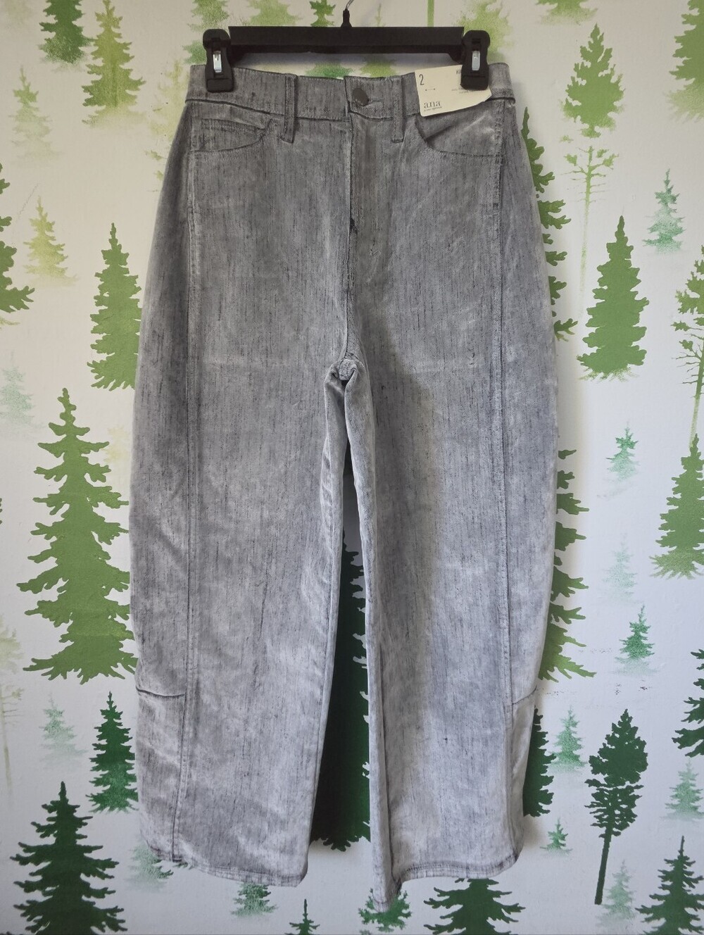 a.n.a Stone Grey  Highest-Rise Barrel Flocked Pants.